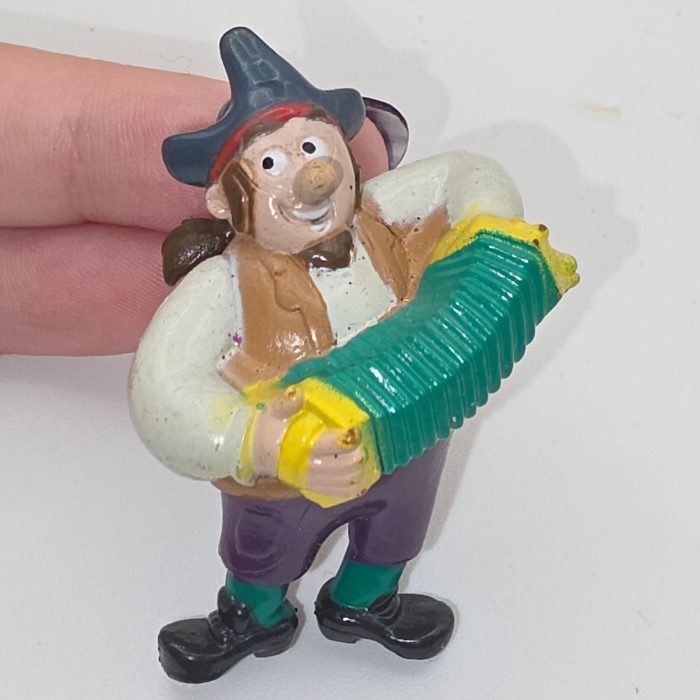 Disney Toy Figure Small Multicolor Fair Jake and the Never Land Pirates Sharkey